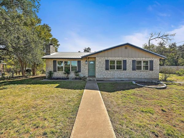 551 N Grange ST, Bertram, TX 78605