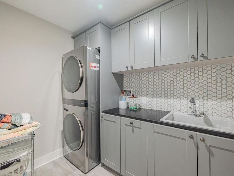 8838 Eliot Drive, Plain City, OH 43064 Photo 28