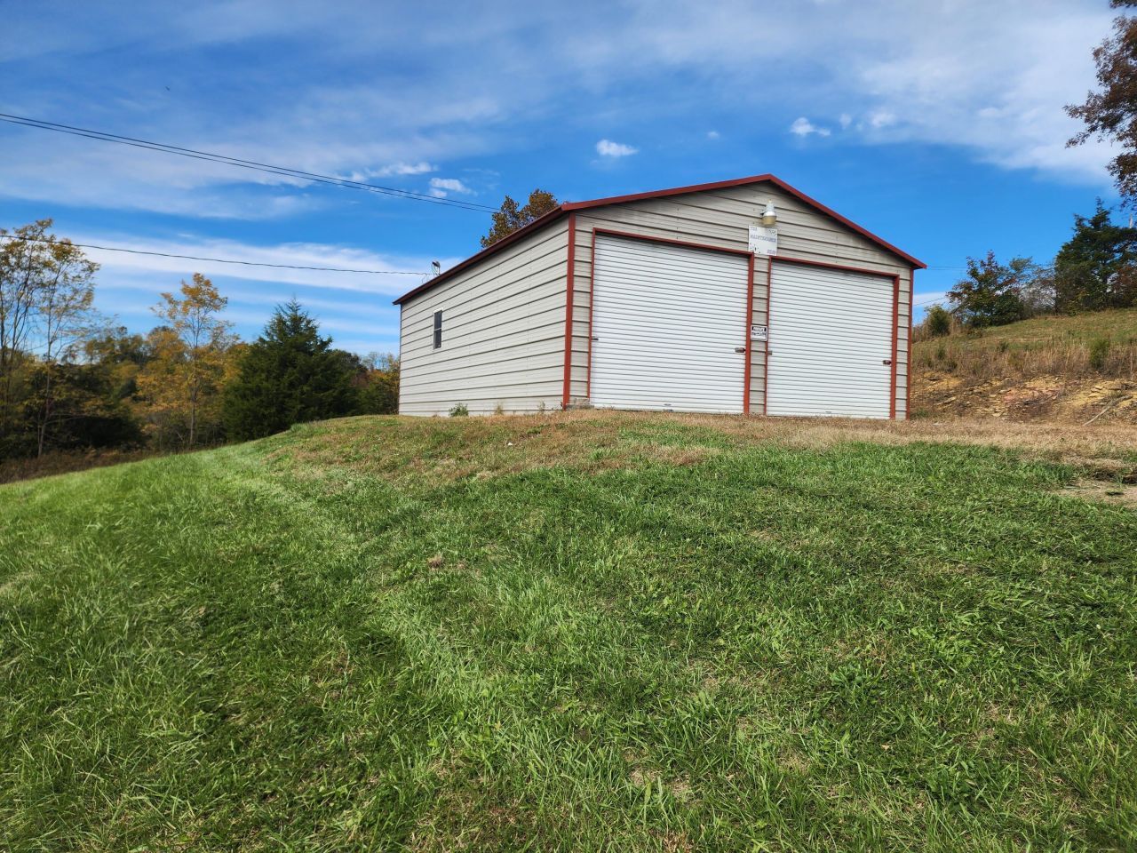 4654 N Stepstone Rd, Owingsville, KY 40360 Main Photo