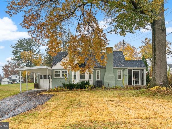 817 BEACH STREET, READING, PA 19605