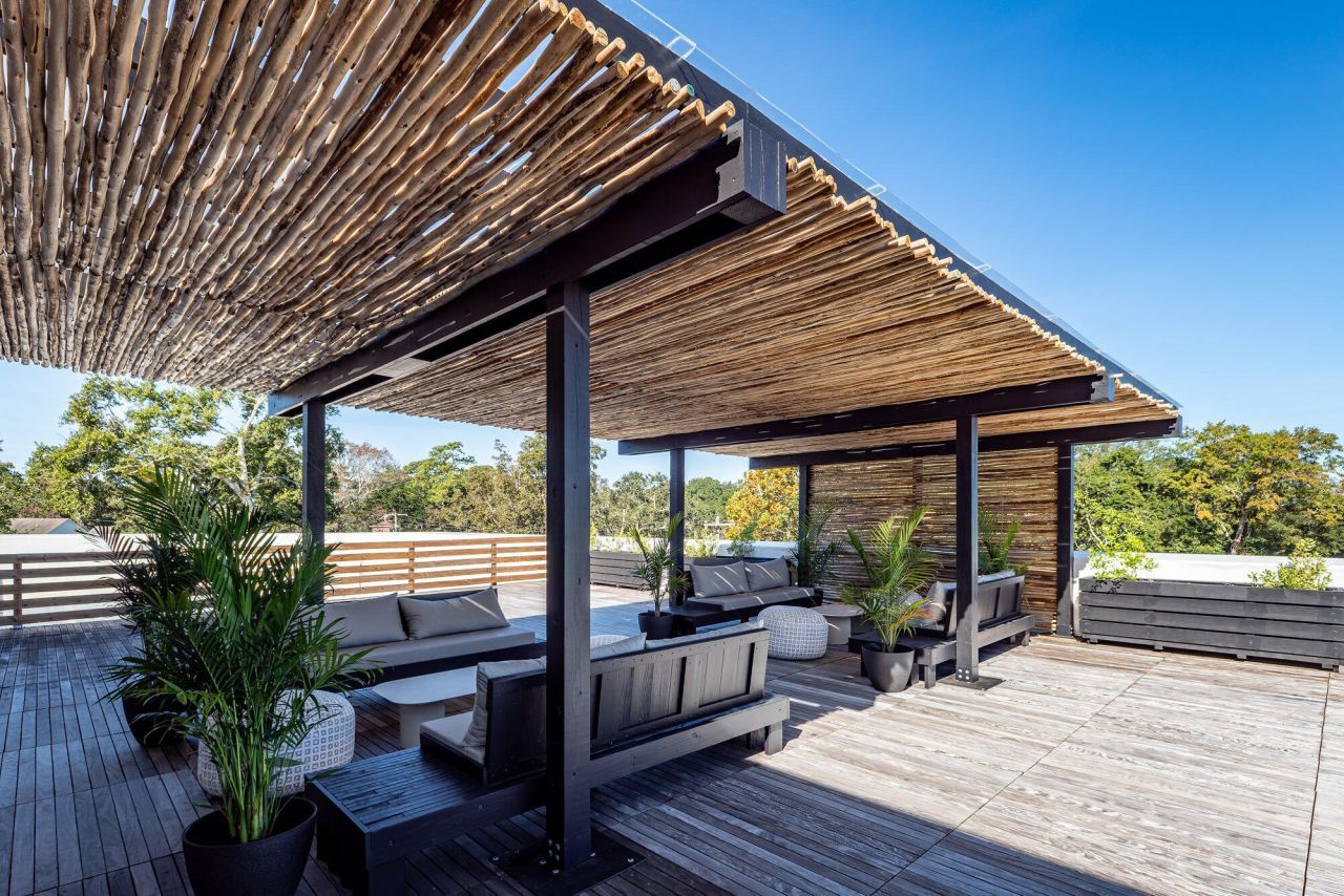 4431 Spruill Avenue Photo 11