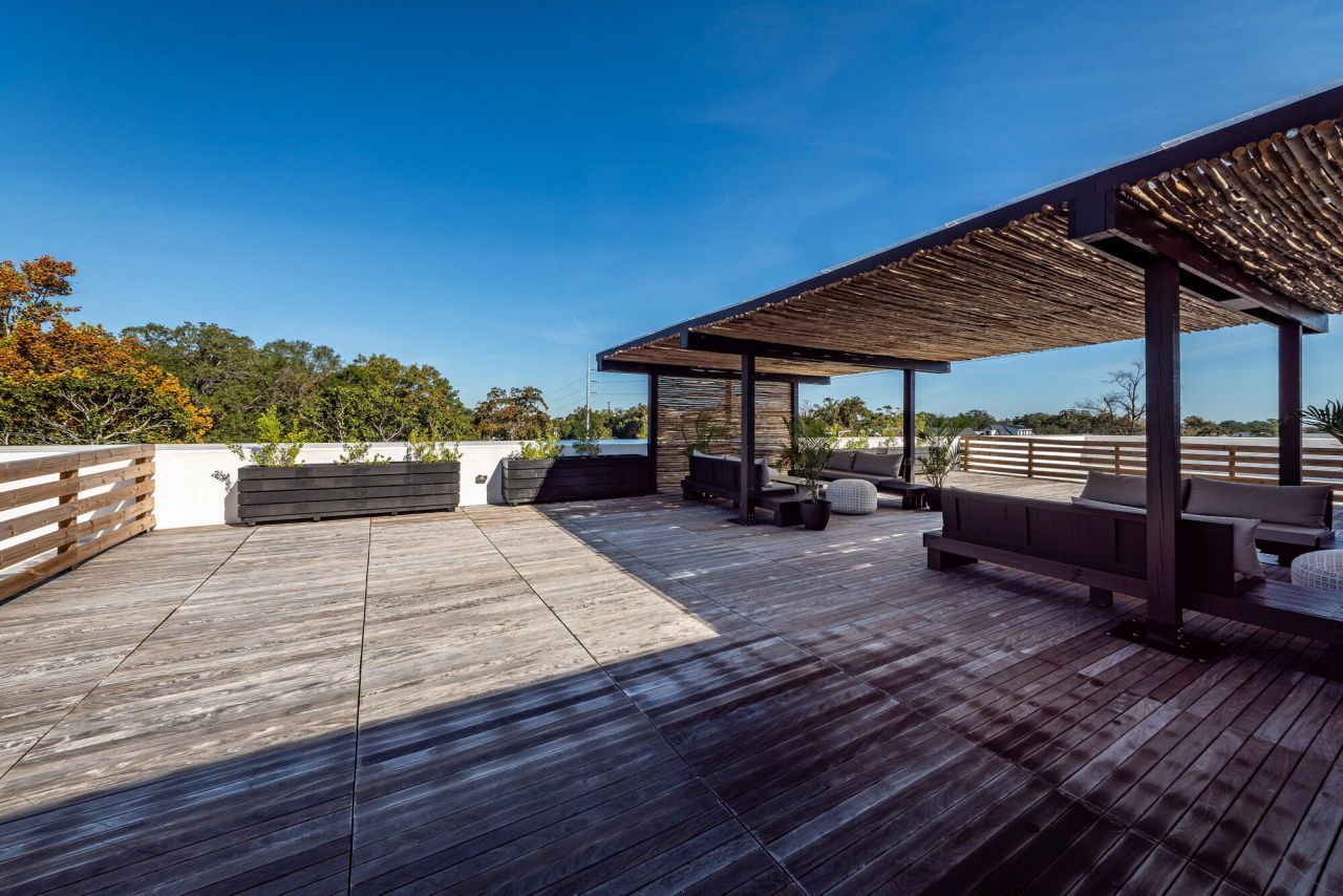 4431 Spruill Avenue Photo 14