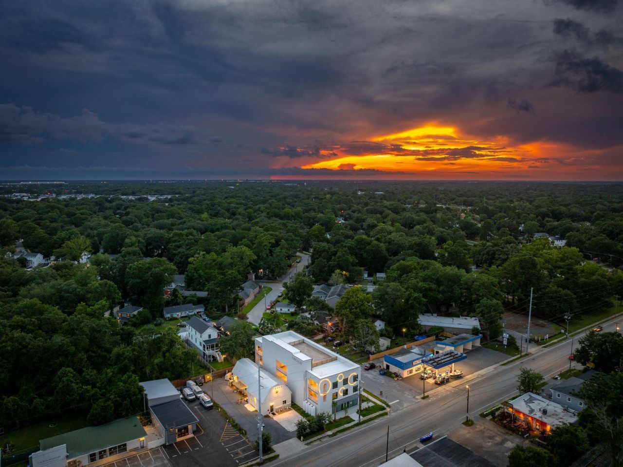 4431 Spruill Avenue Photo 18