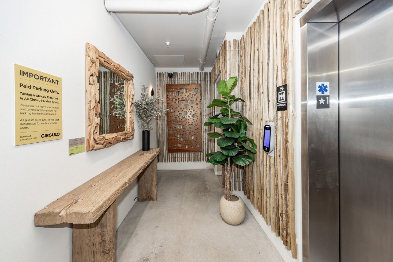 4431 Spruill Avenue Photo 7