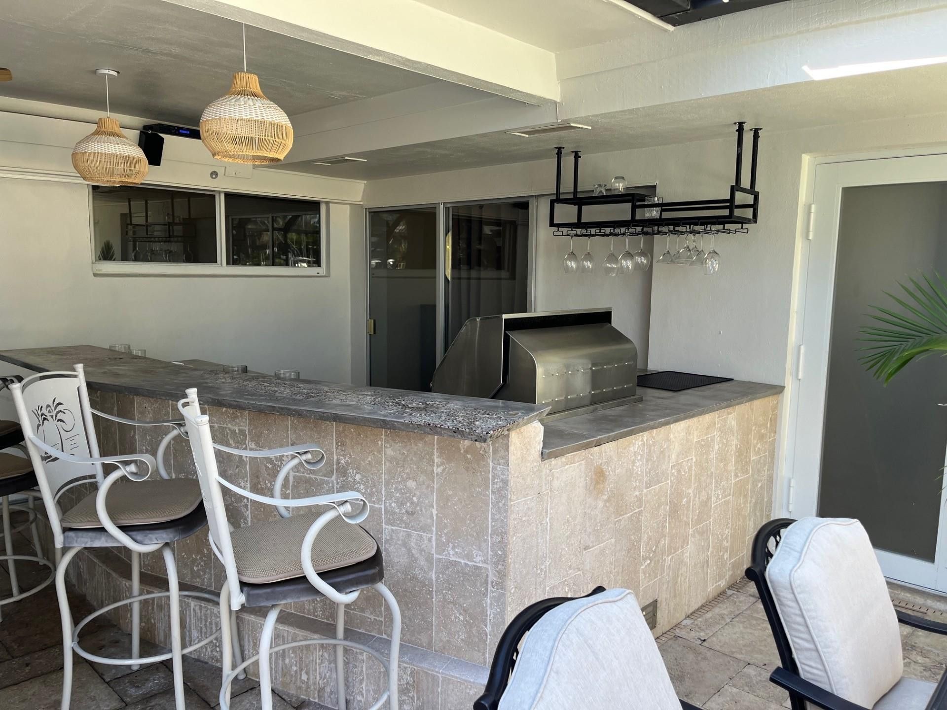 556 SE 15th Avenue, Deerfield Beach, FL 33441 Photo