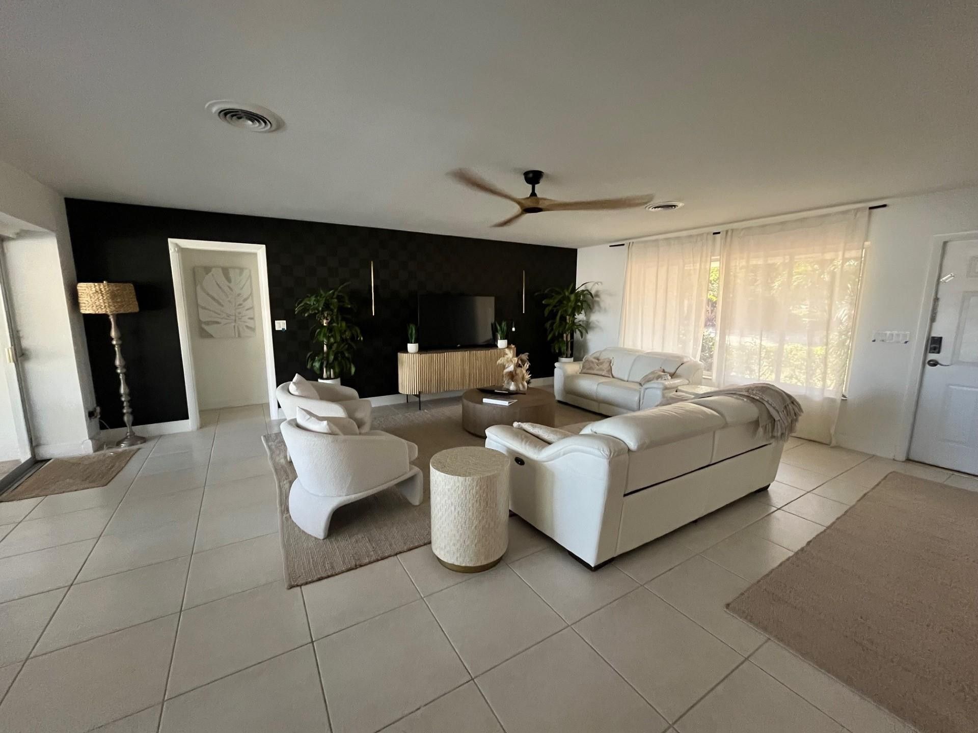 556 SE 15th Avenue, Deerfield Beach, FL 33441 Photo