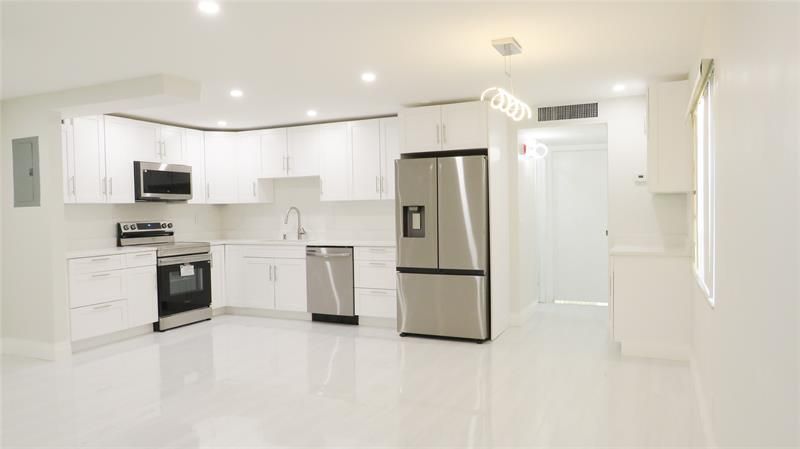 343 Normandy H, Unit 343, Delray Beach, FL 33484 Photo