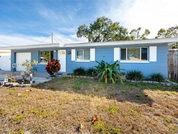 10996 106TH AVENUE, SEMINOLE, FL 33778