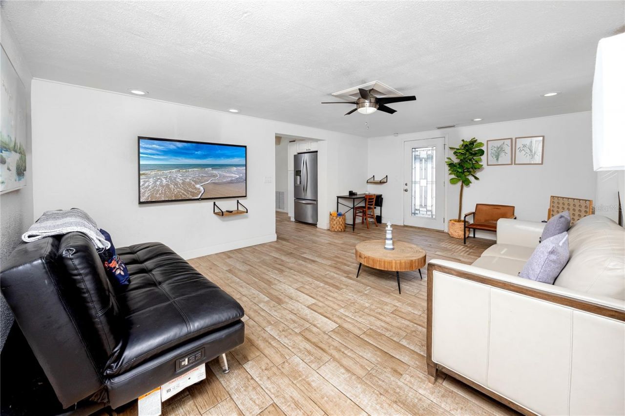 10996 106th Avenue, Seminole, FL 33778 Photo