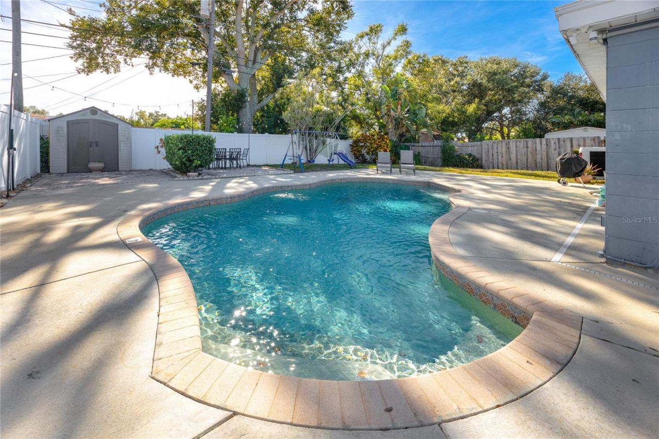 10996 106th Avenue, Seminole, FL 33778 Photo