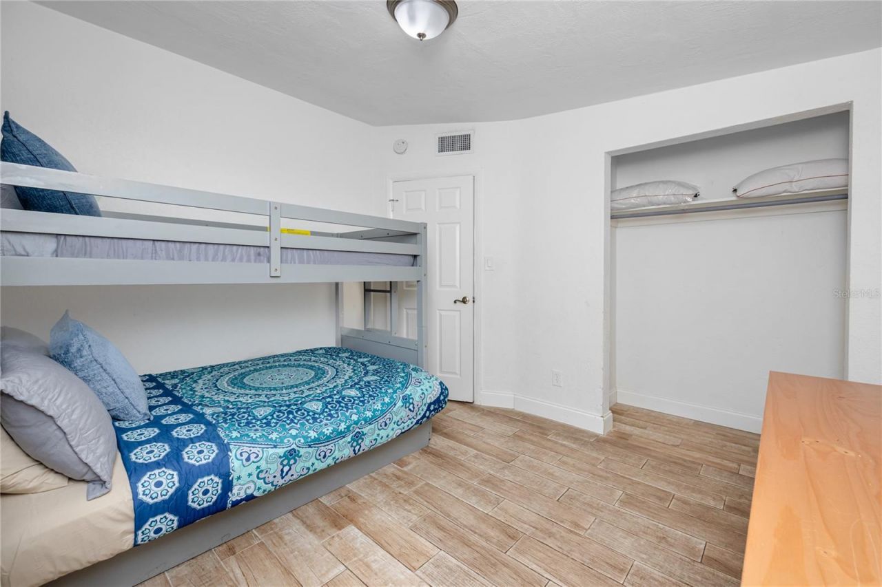 10996 106th Avenue, Seminole, FL 33778 Photo