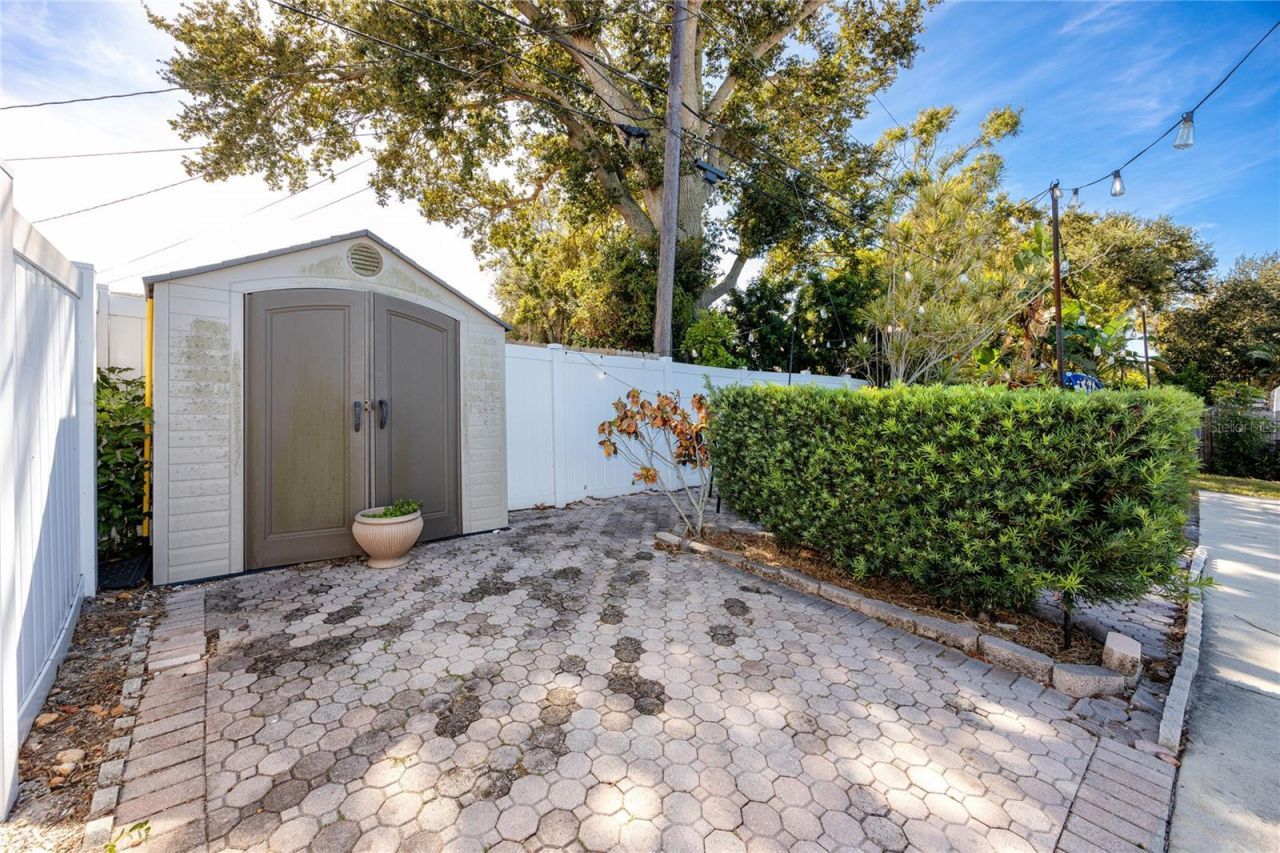 10996 106th Avenue, Seminole, FL 33778 Photo