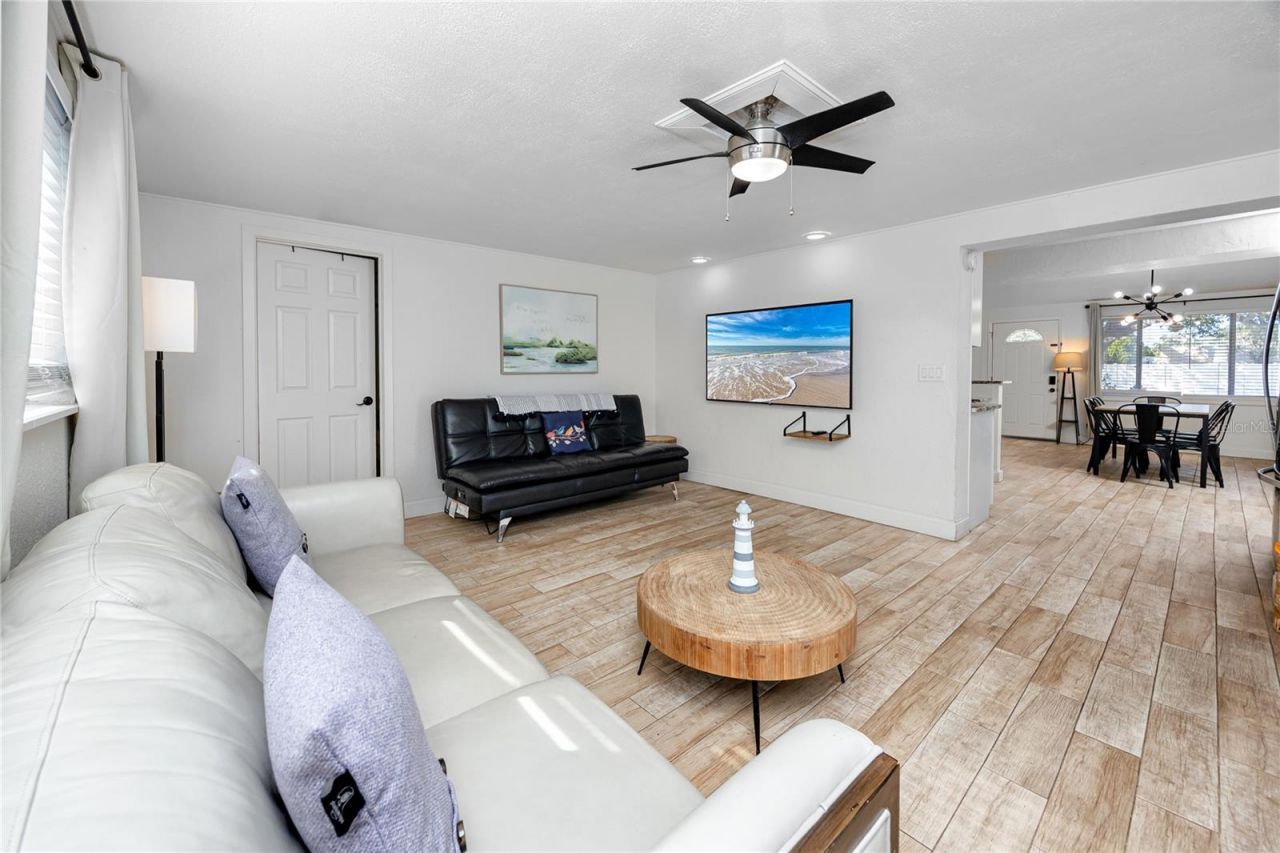 10996 106th Avenue, Seminole, FL 33778 Photo