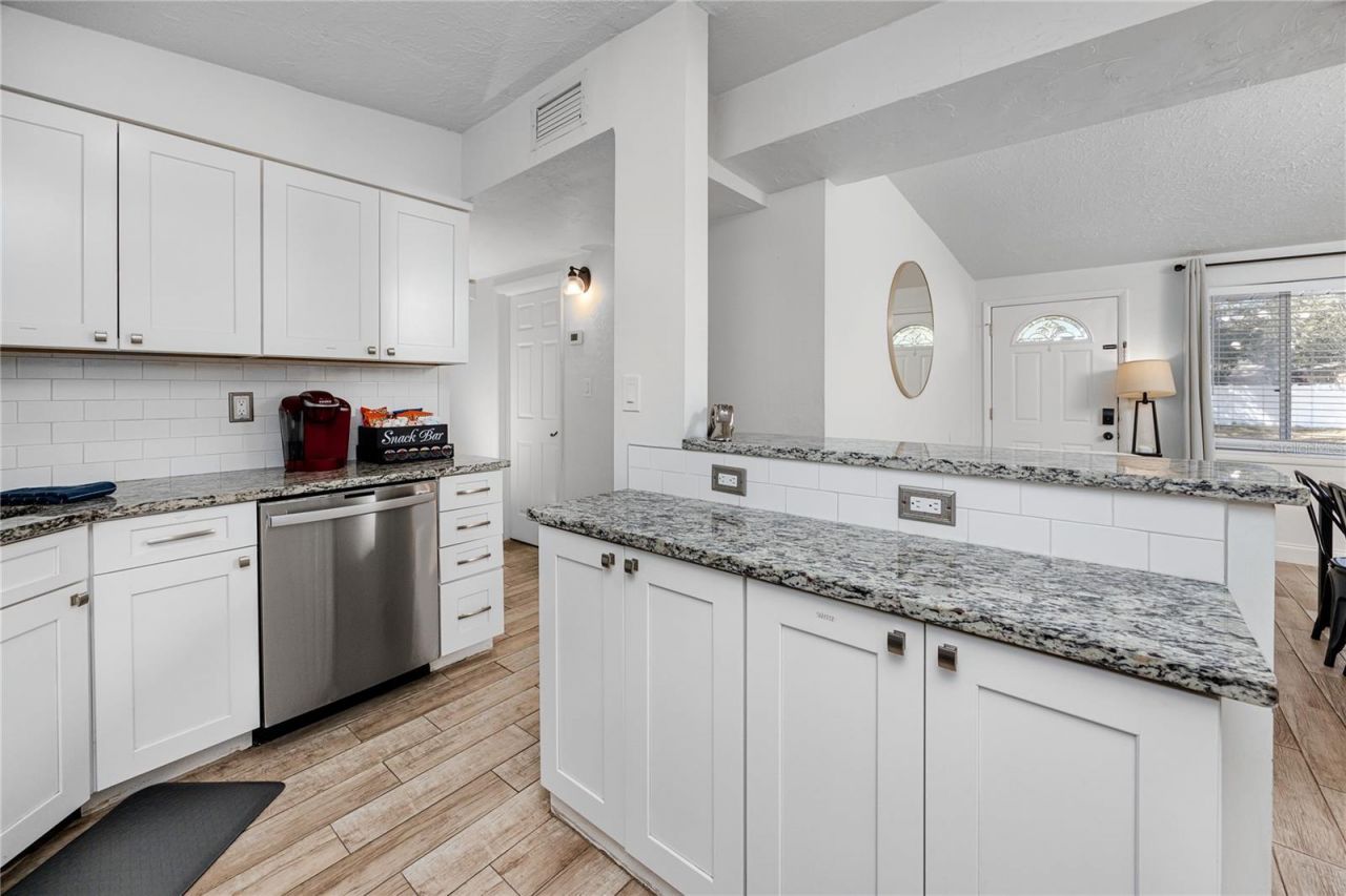 10996 106th Avenue, Seminole, FL 33778 Photo