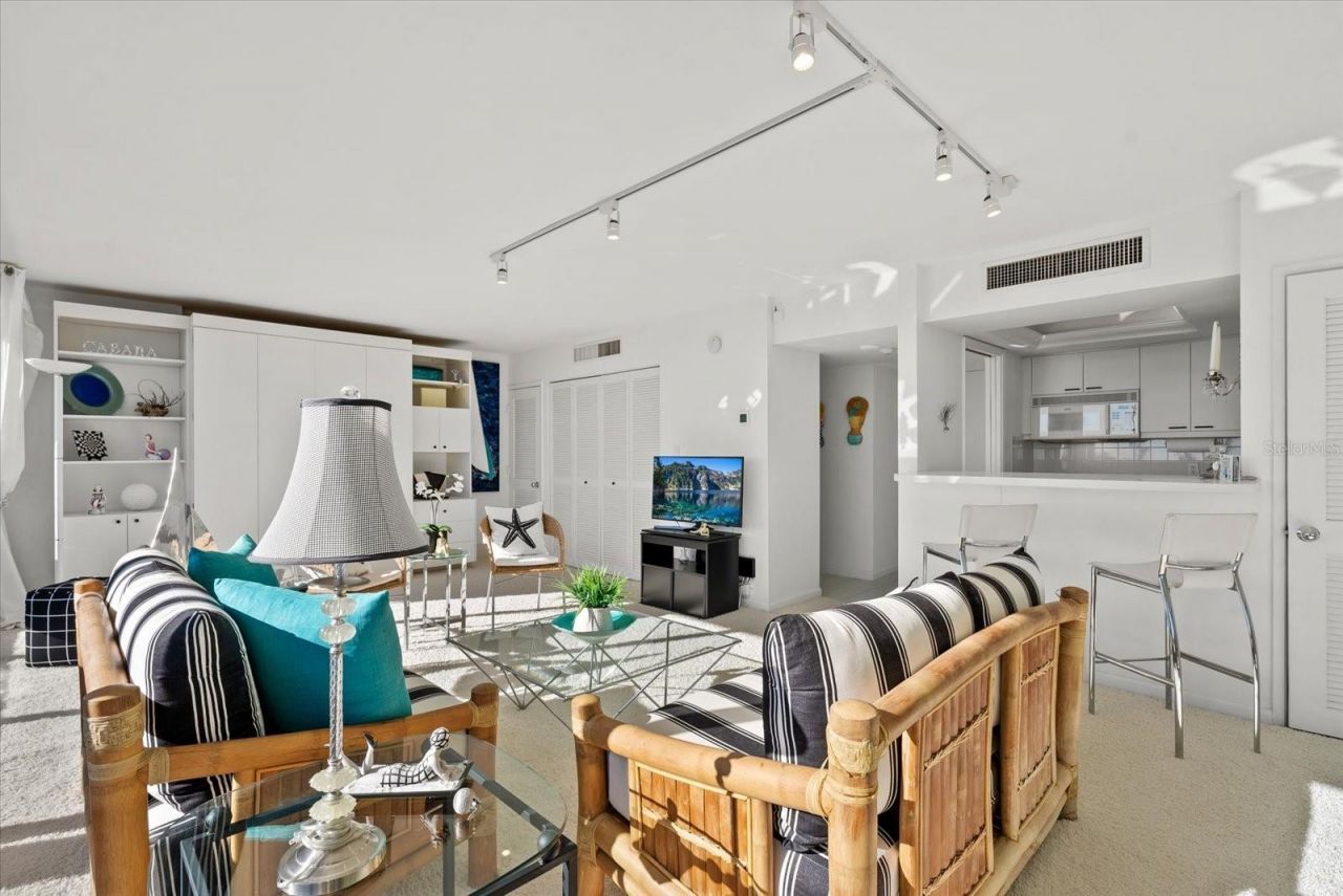 5400 Ocean Boulevard, Unit 8-05, Sarasota, FL 34242 Photo