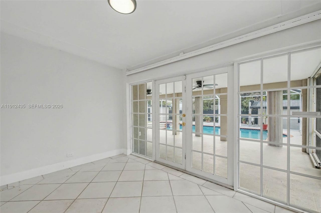 5936 SW 29th St, Miami, FL 33155 Photo