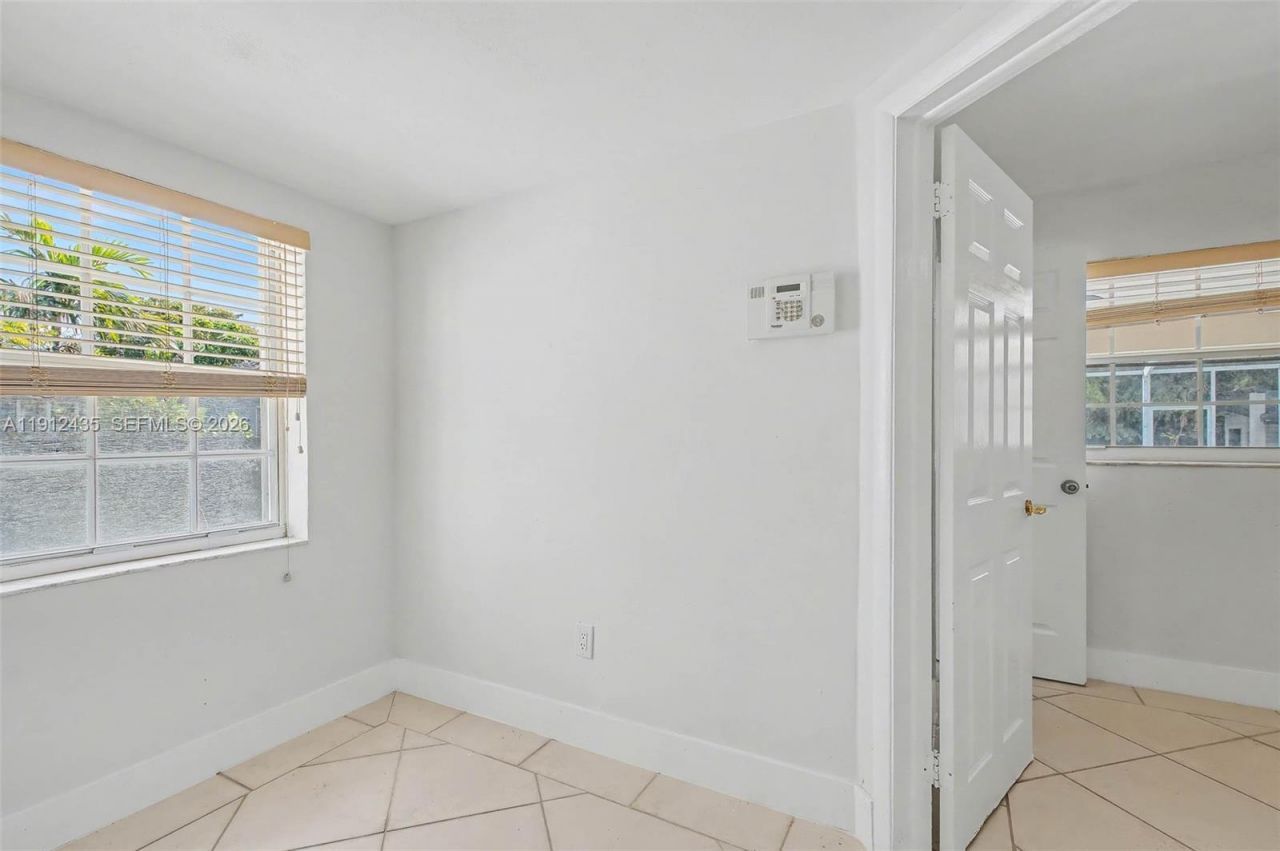 5936 SW 29th St, Miami, FL 33155 Photo