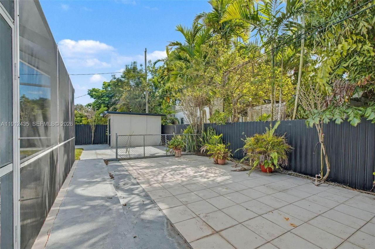 5936 SW 29th St, Miami, FL 33155 Photo