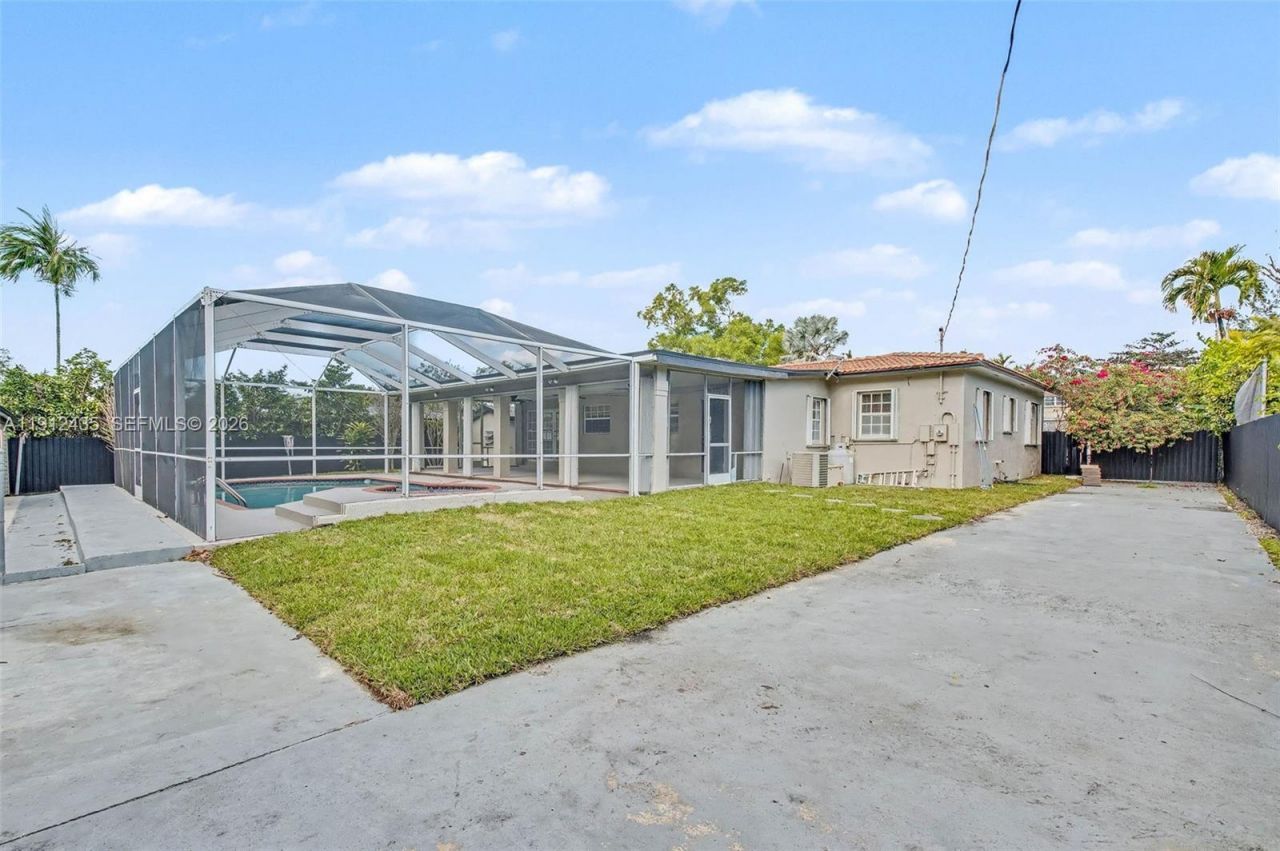 5936 SW 29th St, Miami, FL 33155 Photo