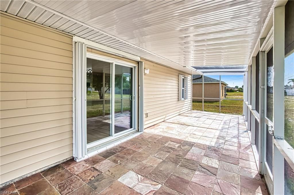 4022 SW 8th Pl, Cape Coral, FL 33914 Photo
