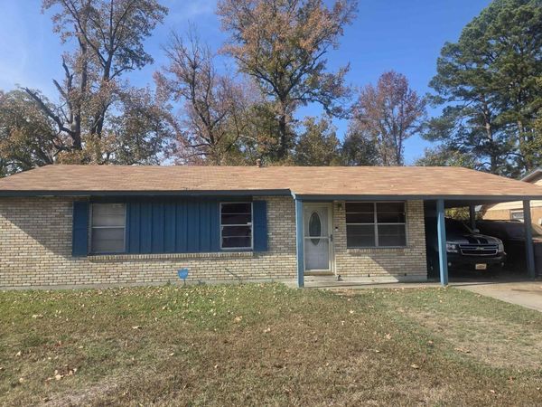 2706 Patricia Street, Pine Bluff, AR 71603