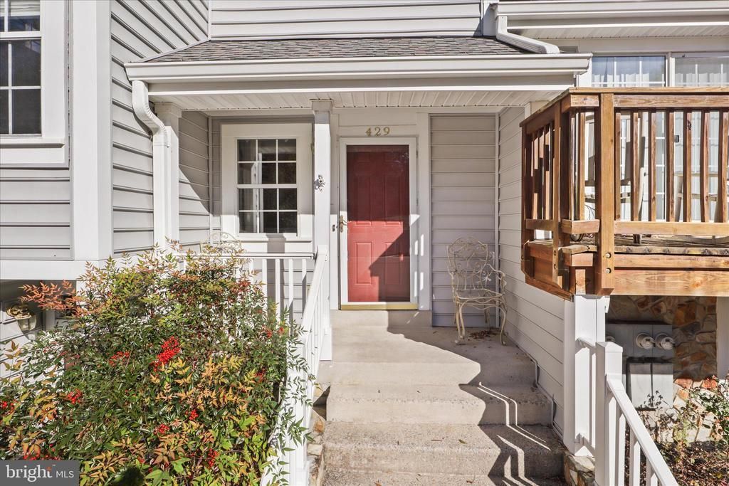 429 Fortress Way, Unit 429, Occoquan, VA 22125 Main Photo