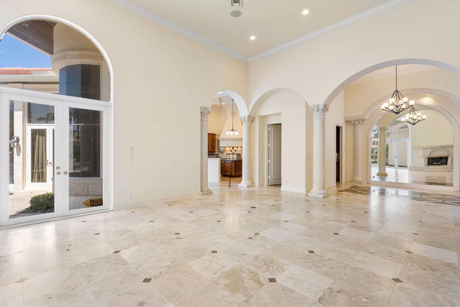 159 W Coconut Palm Road, Boca Raton, FL 33432 Photo