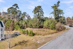 179 Tyvola Drive photo 4