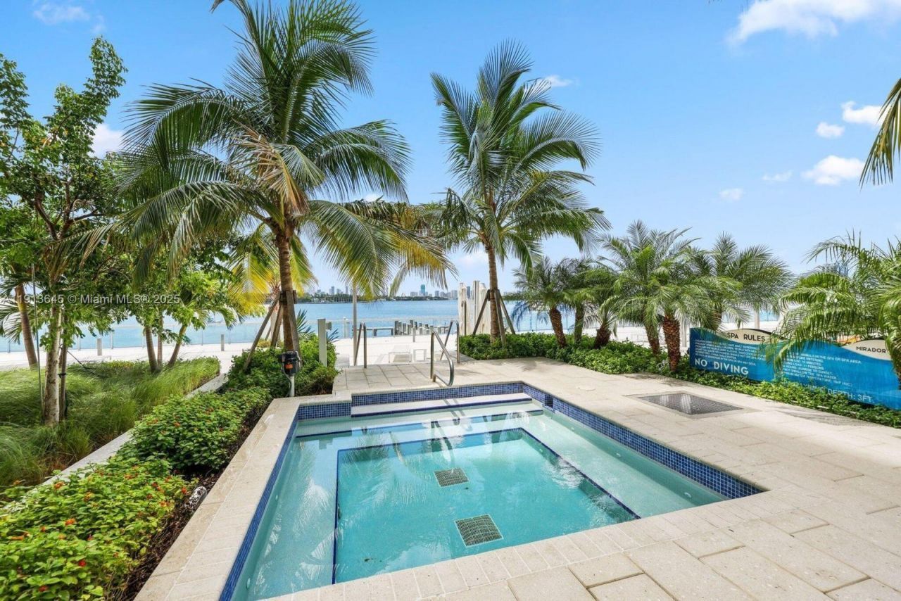 1000 West Ave, Unit 1504, Miami Beach, FL 33139 Photo