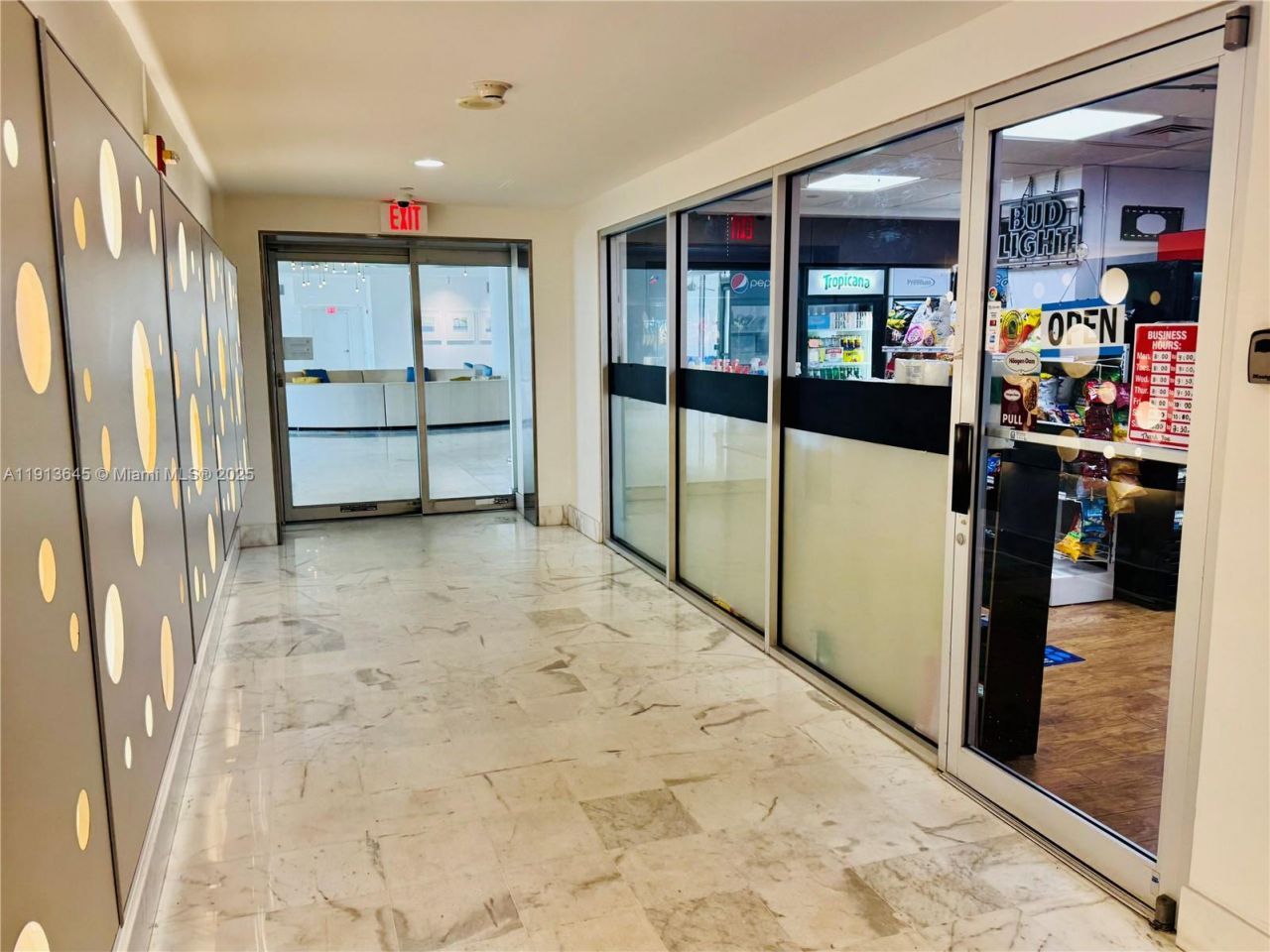 1000 West Ave, Unit 1504, Miami Beach, FL 33139 Photo