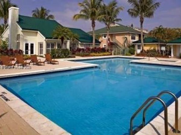 3992 NW 87th Ave, Unit 3992, Sunrise, FL 33351