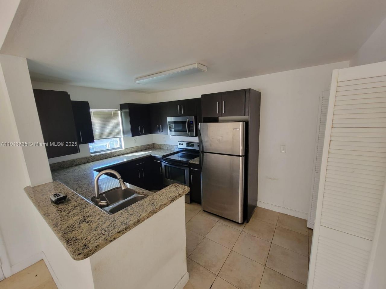 3992 NW 87th Ave, Unit 3992, Sunrise, FL 33351 Photo