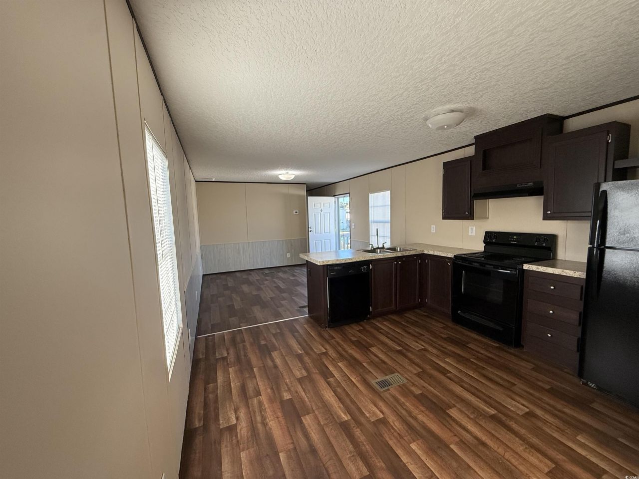 131 Shetland Woods Dr. Photo 8