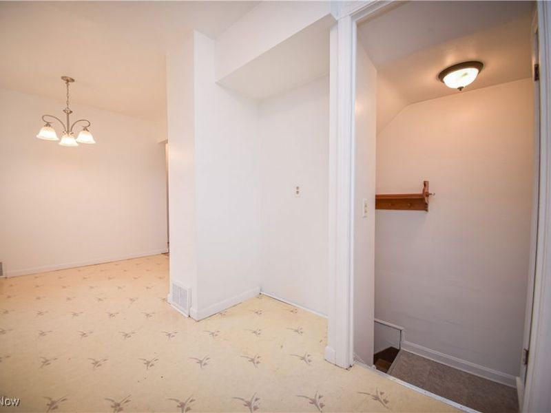 2901 Ralph Avenue, Cleveland, OH 44109 Photo 10