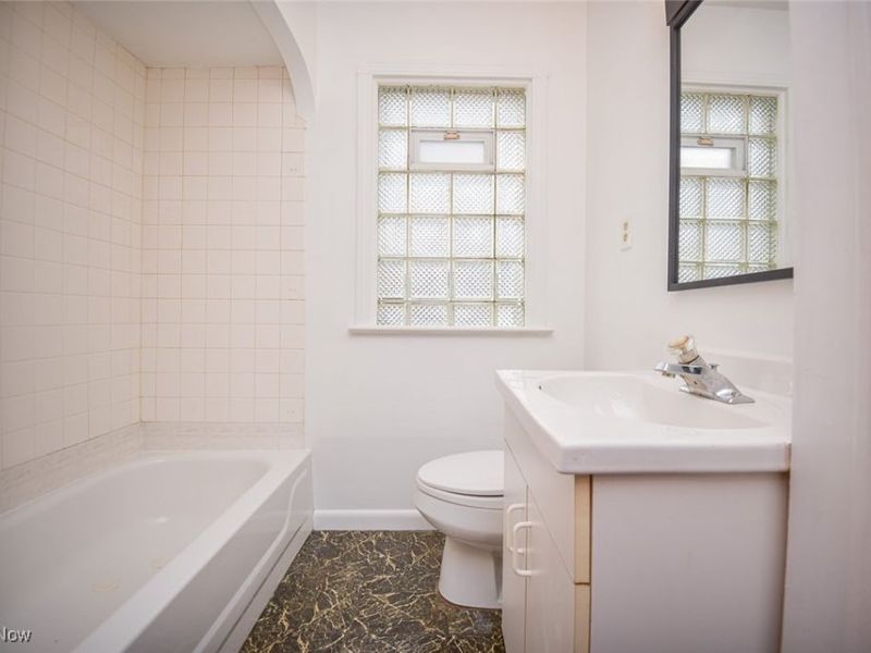 2901 Ralph Avenue, Cleveland, OH 44109 Photo 14