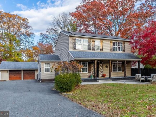 211 HOLLYWOOD AVENUE, MONROEVILLE, NJ 08343