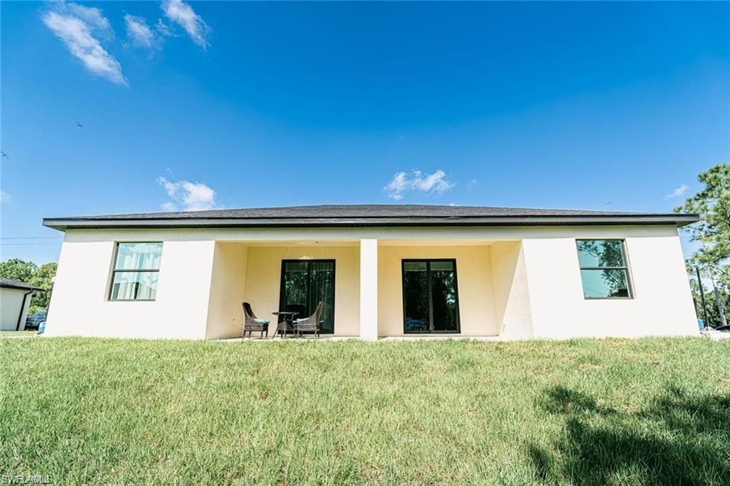 851/853 Motel St E, Unit 851, Lehigh Acres, FL 33974 Photo