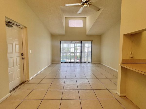 1111 Green Pine Boulevard, Unit C3, West Palm Beach, FL 33409