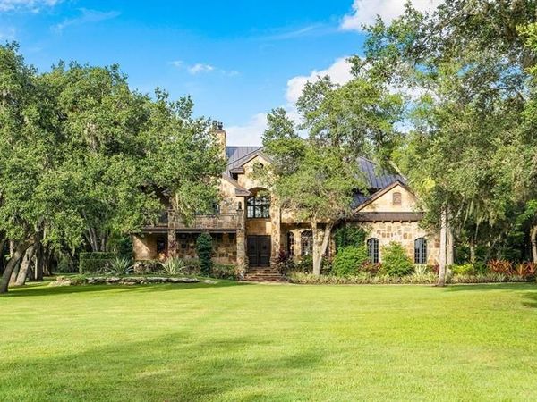 4560 S 25th St, Fort Pierce, FL 34981