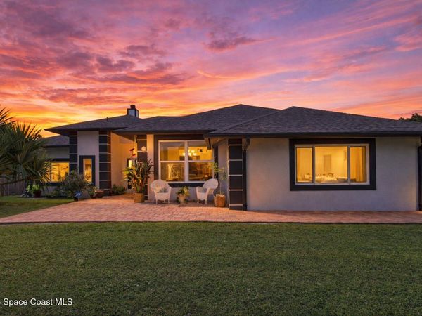 1598 Bay Mare Lane NW, Palm Bay, FL 32907