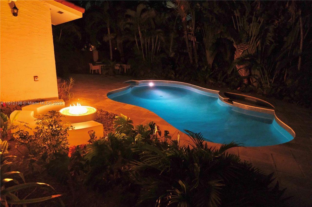 1601 Washington St, Hollywood, FL 33020 Photo