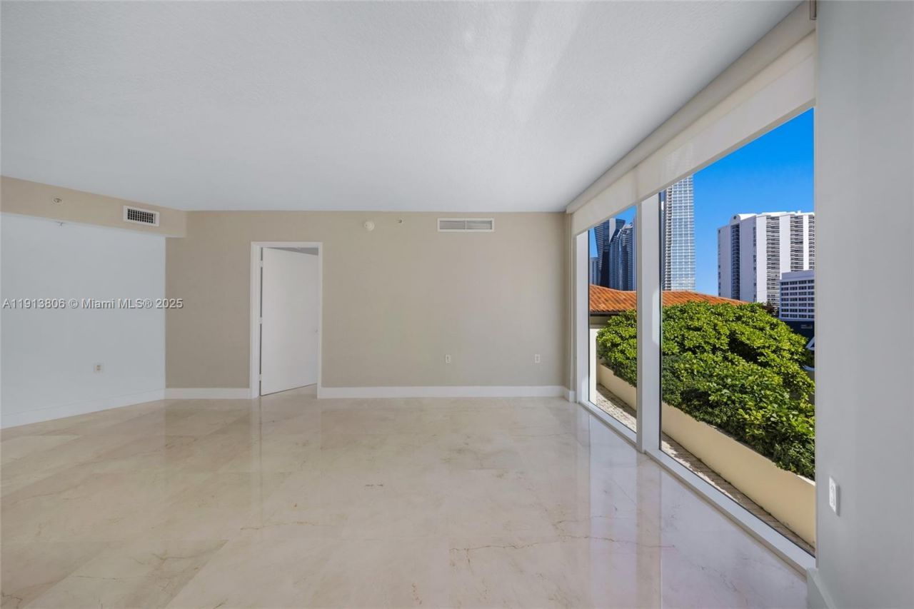 150 Sunny Isles Blvd, Unit 601, Sunny Isles Beach, FL 33160 Photo