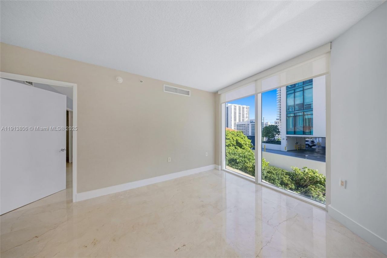 150 Sunny Isles Blvd, Unit 601, Sunny Isles Beach, FL 33160 Photo