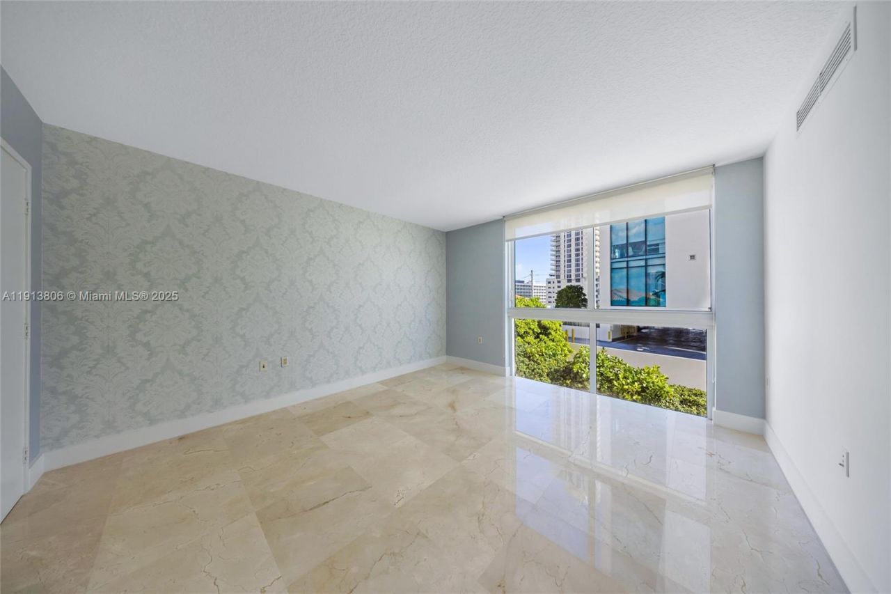 150 Sunny Isles Blvd, Unit 601, Sunny Isles Beach, FL 33160 Photo