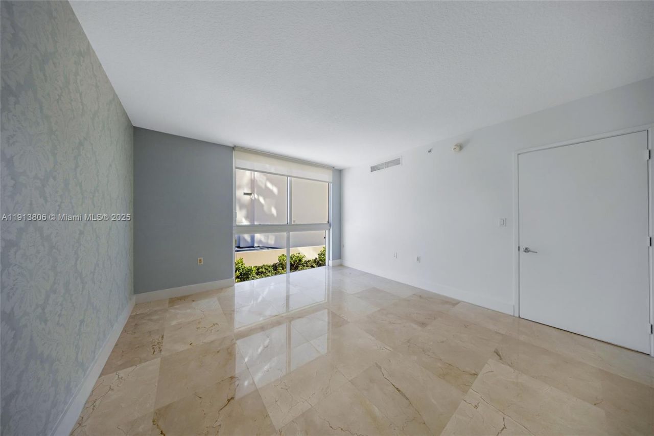 150 Sunny Isles Blvd, Unit 601, Sunny Isles Beach, FL 33160 Photo