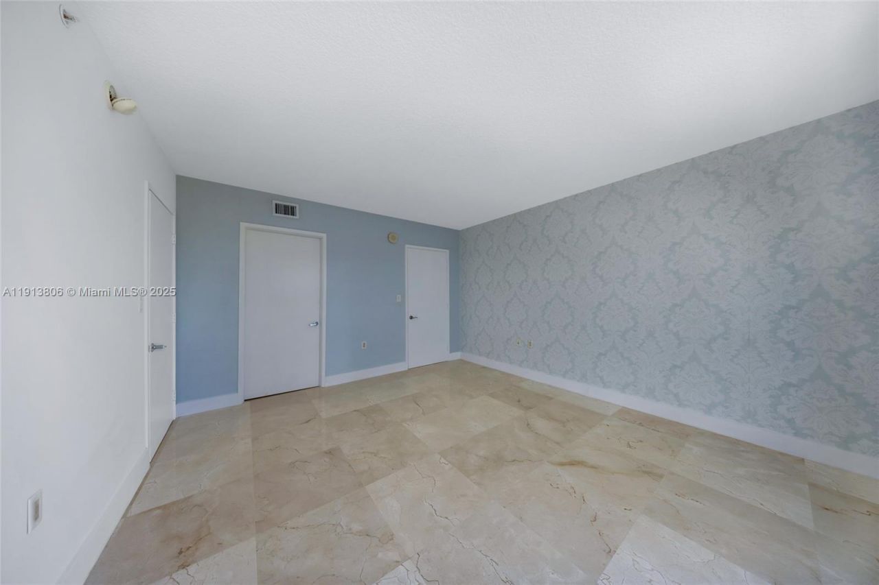 150 Sunny Isles Blvd, Unit 601, Sunny Isles Beach, FL 33160 Photo