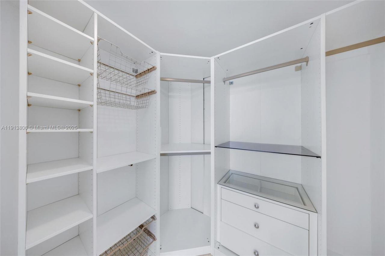 150 Sunny Isles Blvd, Unit 601, Sunny Isles Beach, FL 33160 Photo