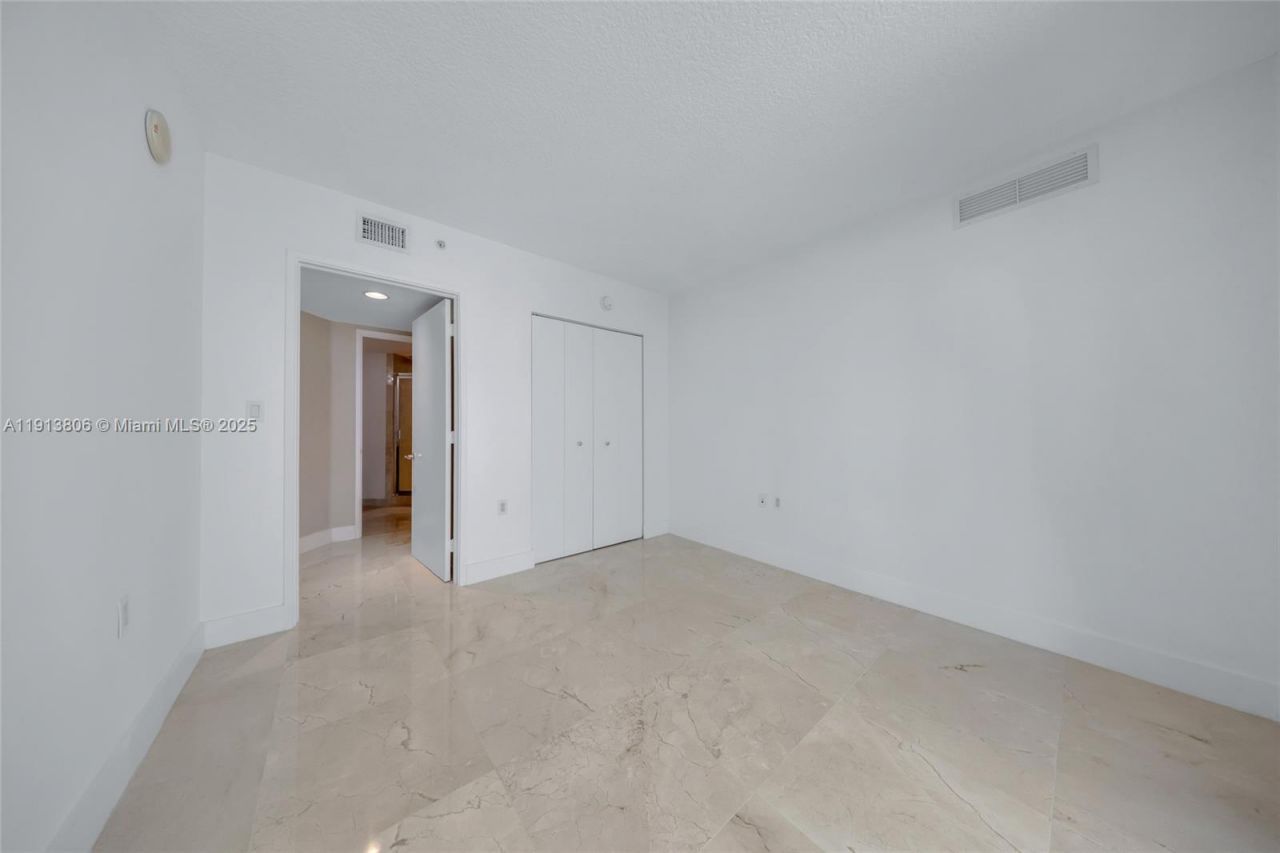 150 Sunny Isles Blvd, Unit 601, Sunny Isles Beach, FL 33160 Photo