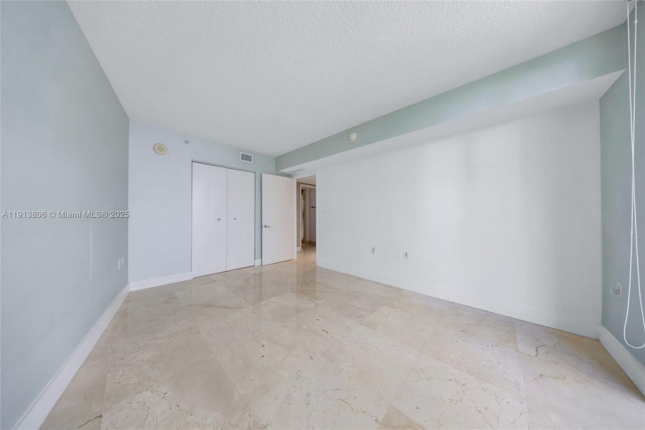 150 Sunny Isles Blvd, Unit 601, Sunny Isles Beach, FL 33160 Photo