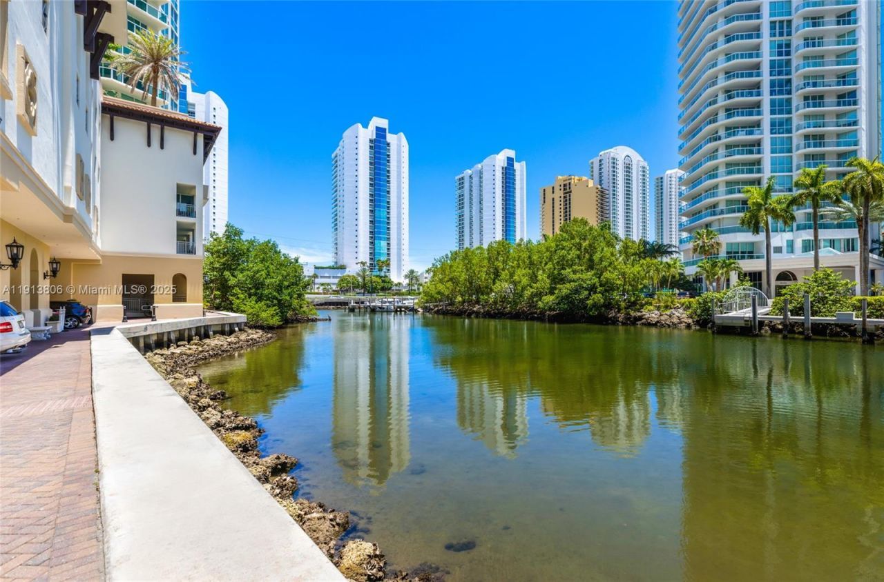 150 Sunny Isles Blvd, Unit 601, Sunny Isles Beach, FL 33160 Photo